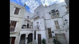 Abitazione in pietra su due livelli nel centro storico di Castellana Grotte [upl. by Maddalena]