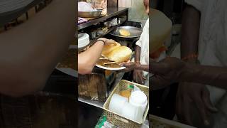 Famous Chole Bhature of Chandni Chowk at Giani di Hatti  Chole Bhautre delhi cholebhaturae food [upl. by Feer]