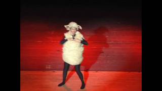 Julia Kempken das steppende Burlesque Schaf that´s Irish Dance [upl. by Enawd682]