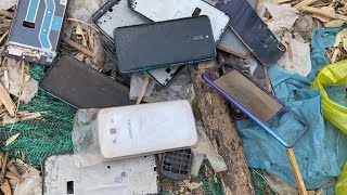 Restoration Abandoned Phone Found From Rubbish How i restore Cracked phone [upl. by Oniuqa]