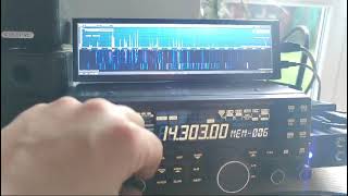 Yaesu FT450DPanadapter from TSPelectronica IF 67899Mhz8quotLCD BIGGEST WF IN HF TRX [upl. by Mcclary632]