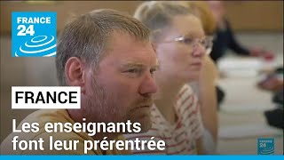 En France les enseignants font leur rentrée scolaire • FRANCE 24 [upl. by Atisor192]