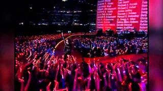 U2s POWERFUL Tribute to 911 Victims [upl. by Demy]