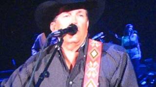 George Strait performing Ocean Front Property LIVE [upl. by Harden]