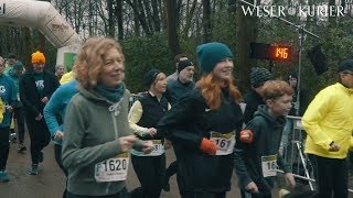 Läufer trotzen dem Regen AOKWinterlaufserie im Bürgerpark [upl. by Hassi789]