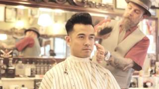 How to use the Red Reuzel Pomade [upl. by Lucienne]