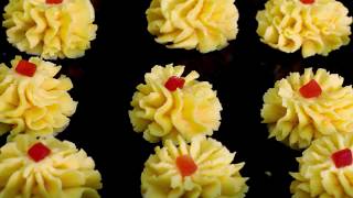 BISKUT DAHLIA 2018  Membuat dgn FALCON PASTA  COOKIES MAKER [upl. by Bolton166]