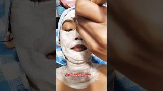 Hydra facial skin treatment face pack neelambeatuy professional trendingshorts [upl. by Assener]