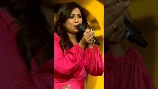 Shreya Ghoshal sung Aangaro song🔥 live in IBDshreyaghoshal angaron live shorts song [upl. by Ettennyl]