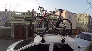 THULE ProRide 591 Bike Roof Rack use video 툴레 루푸형 케리어 사용영상 [upl. by Hcire]