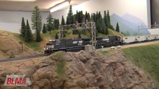 Awesome HO Scale NS TopGon Model Train Action in HD  OCT 2009 [upl. by Elleined]