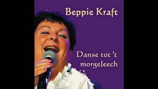 Beppie Kraft  Danse tot t morgeleech Mestreechs cover of quotDen vildaquot [upl. by Eirovi]