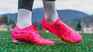 Musiala Schuhtest  Nike Mercurial Vapor 15 Playtest [upl. by Neibaf828]