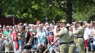 BASEL TATTOO Freiburg 2014 AUSTRALIAN ARMY BAND mit didgeridoo [upl. by Esej]