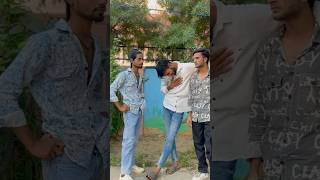 Yeh kaun ￼ Tari Khata 😂😂 funny realsfool comedyshorts comedy funnyfools comedyvideos [upl. by Heyra]