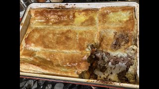 Cast Iron Beef And Guinness Pie [upl. by Frodine]