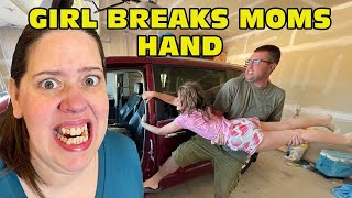 🤬Girl Temper Tantrum🤬 Slams Car Door On Moms Hand Breaking Her Finger Original [upl. by Sanborne]