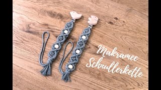 Makramee Schnullerkette mit Perlen Anleitung  Macrame Pacifier Chain with Pearls Tutorial DIY [upl. by Schaeffer]