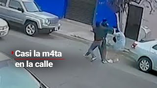 UN DEMONIO ERA SU PAREJA  Vecinos salvan a mujer de m0rir golpeada por su pareja [upl. by Sorkin909]