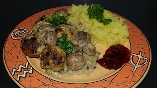 Vegane Köttbullar mit Champignons und Kartoffelpüree [upl. by Karna966]