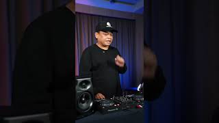 สอนวิธีการต่อเพลง Pioneer DJ DDJ FLX4 ด้วยฟังก์ชัน Smart fader [upl. by Wilkinson]