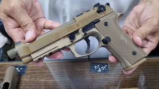 Beretta M9A4 USA 9mm Pistol Review and Unboxing [upl. by Allekram]