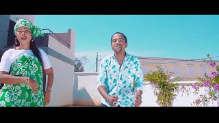 Francis Okay  Viavy Classe  NOUVEAUTE CLIP GASY 2020  MUSIC COULEUR TROPICAL [upl. by Soinotna]