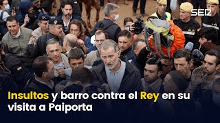 La visita del Rey a Paiporta acaba entre insultos y lanzamiento de barro [upl. by Epifano]