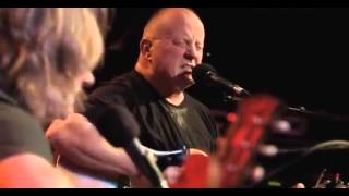 christy moore viva la quinta brigada live at the barrowlands kieransirishmusicandsurvivalcompound [upl. by Steinman67]