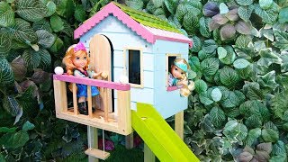 Elsa and Anna toddlers have a tree house [upl. by Elocan581]