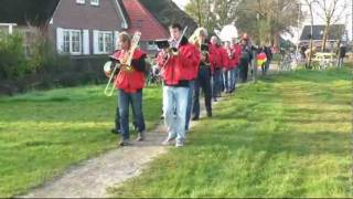 Intocht Sinterklaas Munnekeburen 2011 [upl. by Elleral]