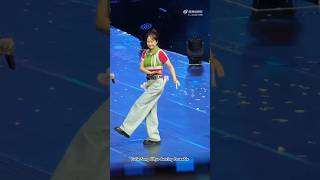 Song JiHyo dancing loveable [upl. by Burnaby]