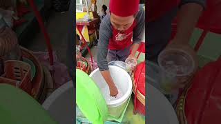 CENDOL SELENDANG MAYANG kuliner streetfood selendangmayang kulinerbetawi cendol [upl. by Amyaj]