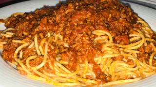 spaghetti à la viande hachéespaghetti bolognaisespaghetti with minced meats [upl. by Quiteri630]