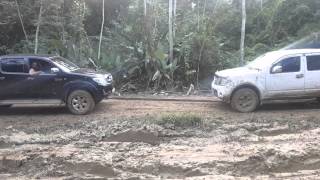 Nissan Navara D40 vs Toyota Hilux Trinidad [upl. by Colier]