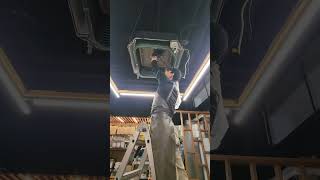 업소용 삼성 천장형 에어컨 분해하여 살균 청소하기Samsung ceiling air conditioner disassembly and sterilization cleaning [upl. by Ranee163]