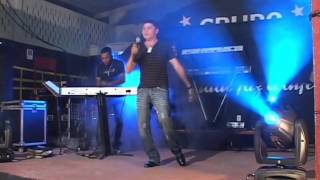 Ray Douglas  DVD Ao Vivo SERESTA SHOW COMPLETO [upl. by Aikaj204]