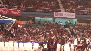 Harlem globetrotters Guayaquil Ecuador breaking basketball backboard HD [upl. by Onaivlis]