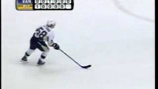 Kris Letang Second Shootout Goal 1282007 [upl. by Mercier]