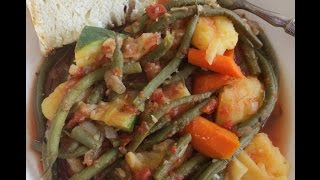 Low Fat Vegan No Oil Greek quotFasolakiaquot Stew AKA String Bean Stew [upl. by Nisior]