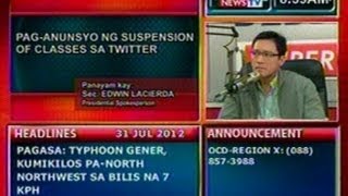 DB Panayam ng DzBB kay Sec Lacierda kaugnay ng paganunsyo ng suspension of classes via Twitter [upl. by Yanahs]