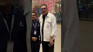 Boman Irani flashes a smile for the paps at the airport😍🔥bomanirani viralvideo viralshorts viral [upl. by Veno]