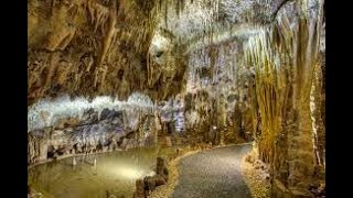 Grotte des Carbonnières à Lacave  PréhistoDinoParc [upl. by Anoy]