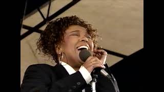 Roberta Flack Full Concert 08 16 92 Newport Jazz Festival OFFICIAL [upl. by Gwendolyn]