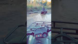 96 Honda fourtrax and Polaris 300 Hawkeye riding in a dried up river 😮🫢 [upl. by Laban]