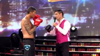 Showmatch 2012  Maravilla Martínez VS Tinelli primer round [upl. by Demha190]