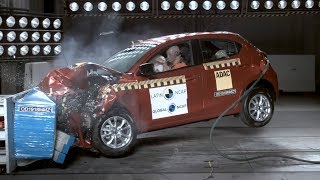 Mazda 2 Crash Test Latin NCAP 2 Airbags [upl. by Mariano]