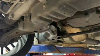 2006 Ford Mustang 40 Oil and filter change [upl. by Tye524]