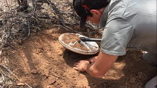 GOLD NUGGET Hunting  Australia  METAL DETECTING GPZ 7000 Minelab [upl. by Ettezel260]