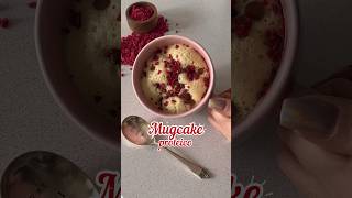 Mugcake proteico con 3 ingredientes y en 1 minuto [upl. by Pippa573]